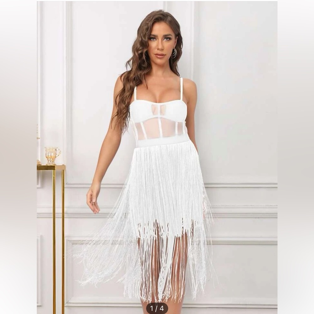 MIDI White Tassle dress